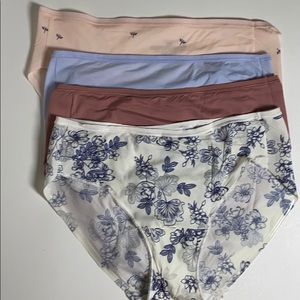 Soma Vanishing Edge microfiber hipster panties LG